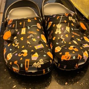 Excellent condition Disney Halloween edition crocs